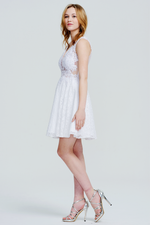 A-Line V-neck Mini/Short Chiffon Homecoming Dress With Lace Beading