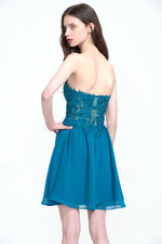 A-Line Strapless Short/Mini Sweetheart Chiffon Homecoming Dress With Beading