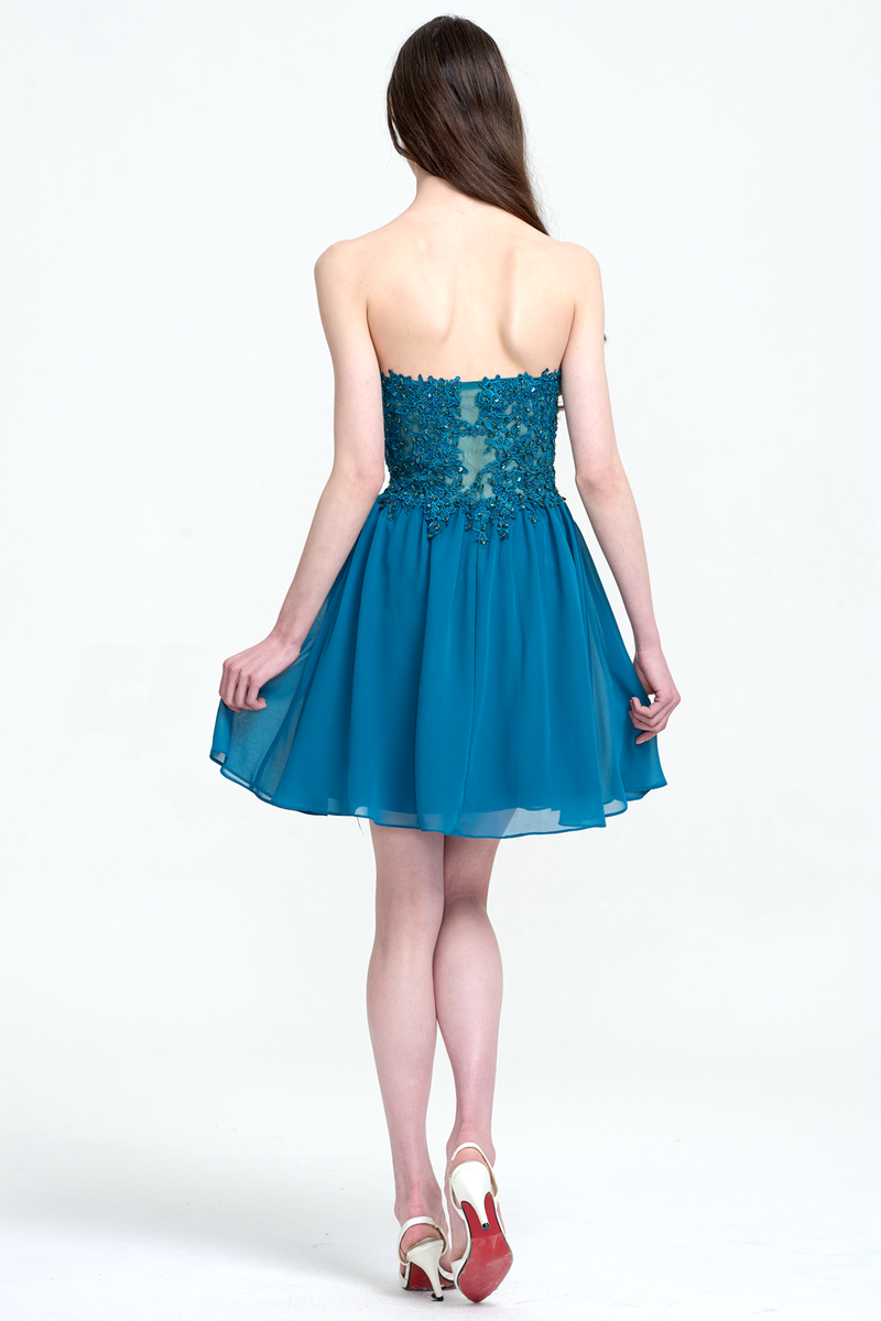 A-Line Strapless Short/Mini Sweetheart Chiffon Homecoming Dress With Beading