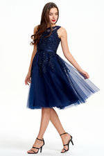 A-Line Scoop Neck Knee Length Tulle Prom Dress With Beading Flowers